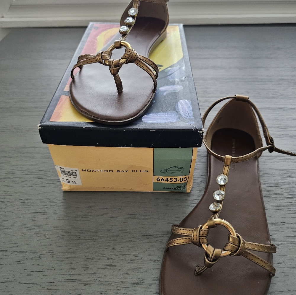 Montego Bay Club Sandals - Picture 2 of 5